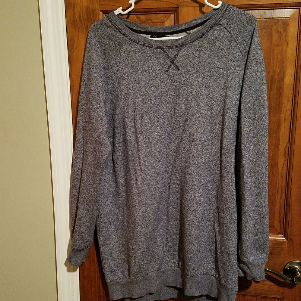 H&M Basic Blue Pullover Sweater Size Medium